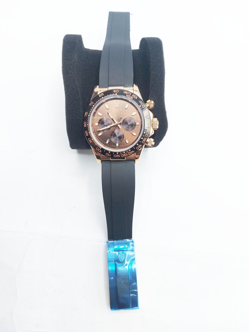 Kolekcija A Ref. DT-103 — Rose gold, crni keramički bezel, gumijast remen